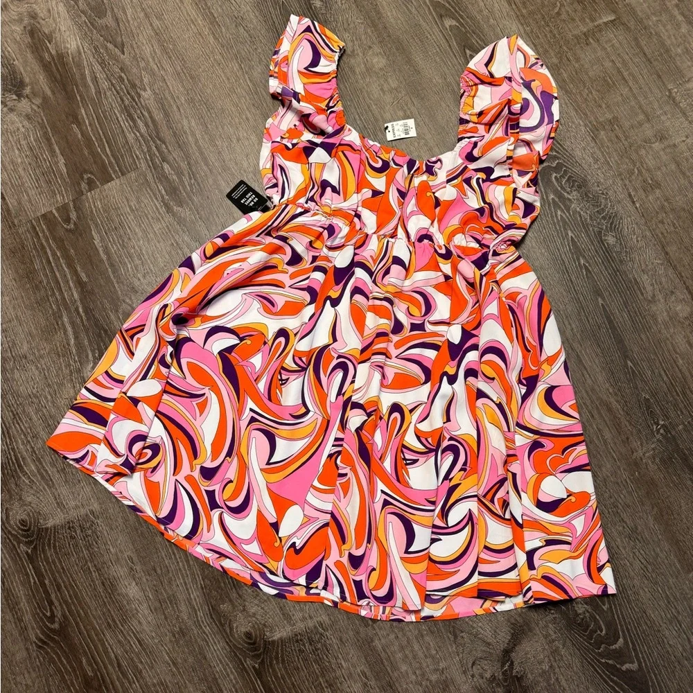 Express Swirl Print Mini Dress Colorful Short Flutter Sleeves Lined.  Sz M. NWT! - Picture 3 of 13